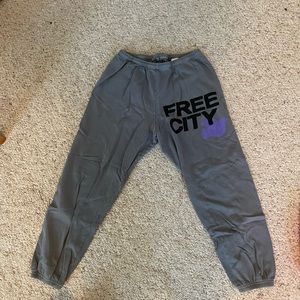 FREECITY SWEAT PANTS